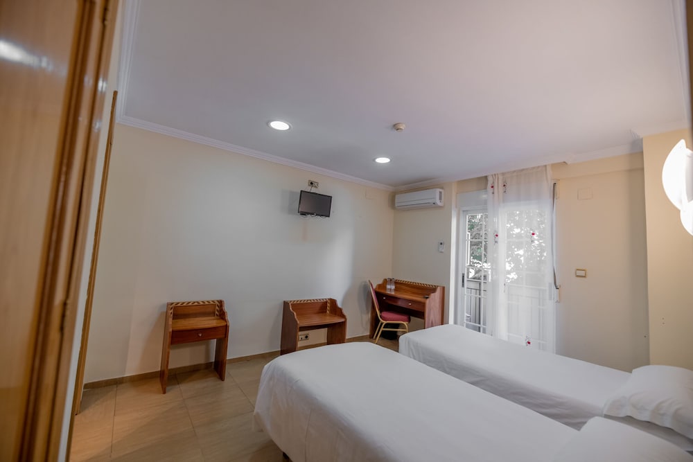 City Double Or Twin Room photo 3