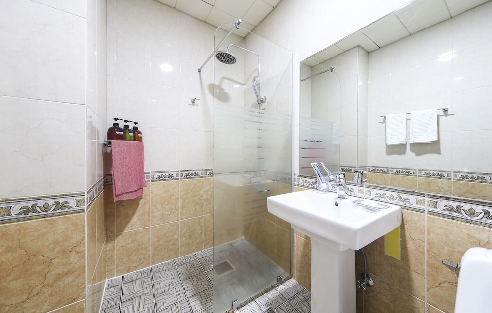 Room (Korean Ondol) photo 2
