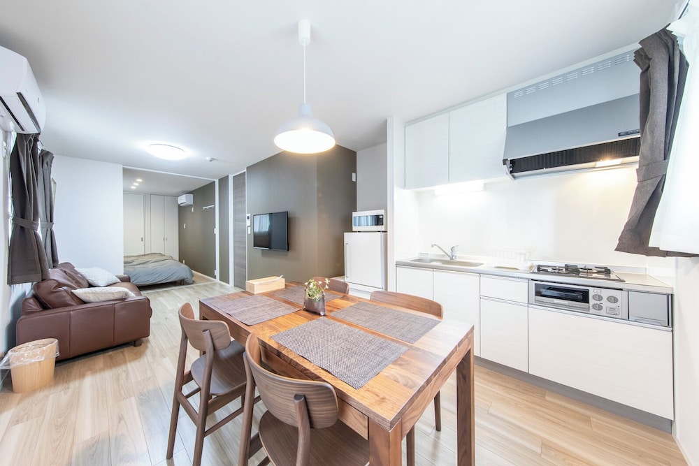 Logement Aile Room 201 - 1LDK, Non-Smoking (Warm Brown-Toned Apartment) photo 1