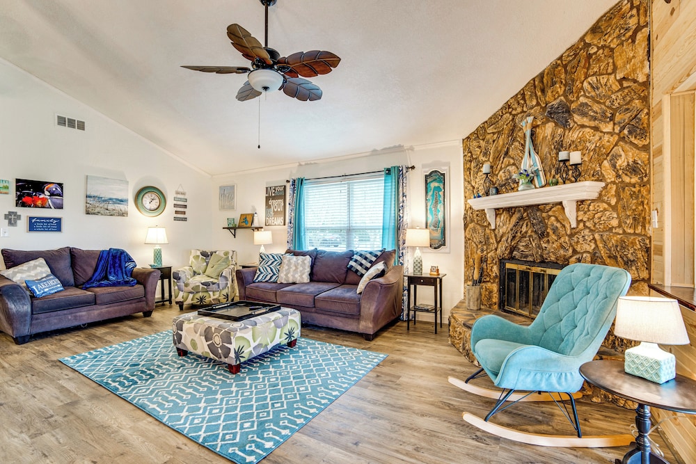 House (2 Bedrooms) photo 1