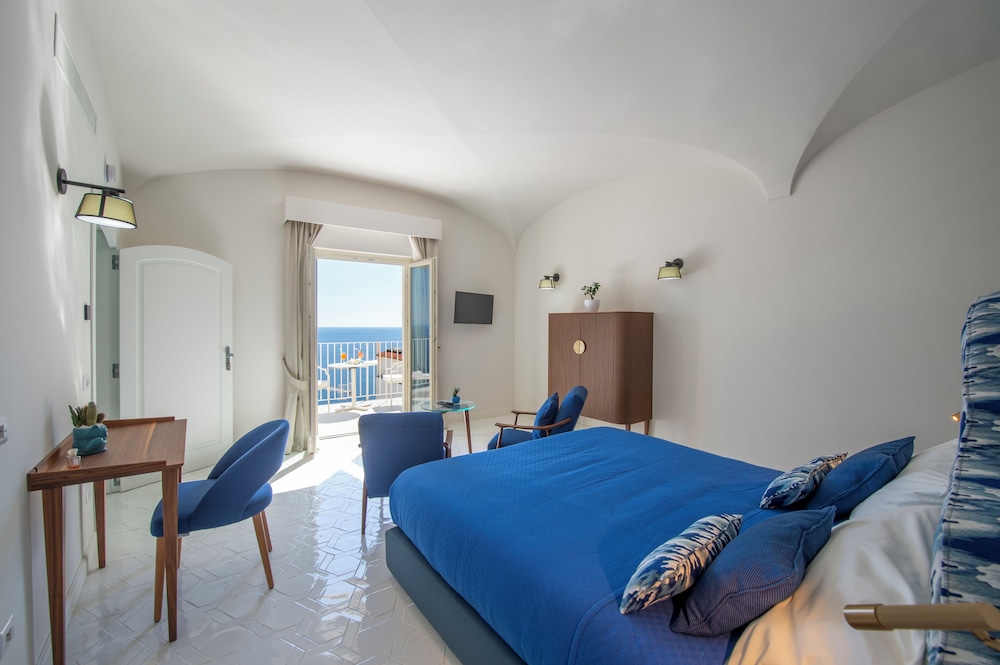 Superior Triple Room, Sea View