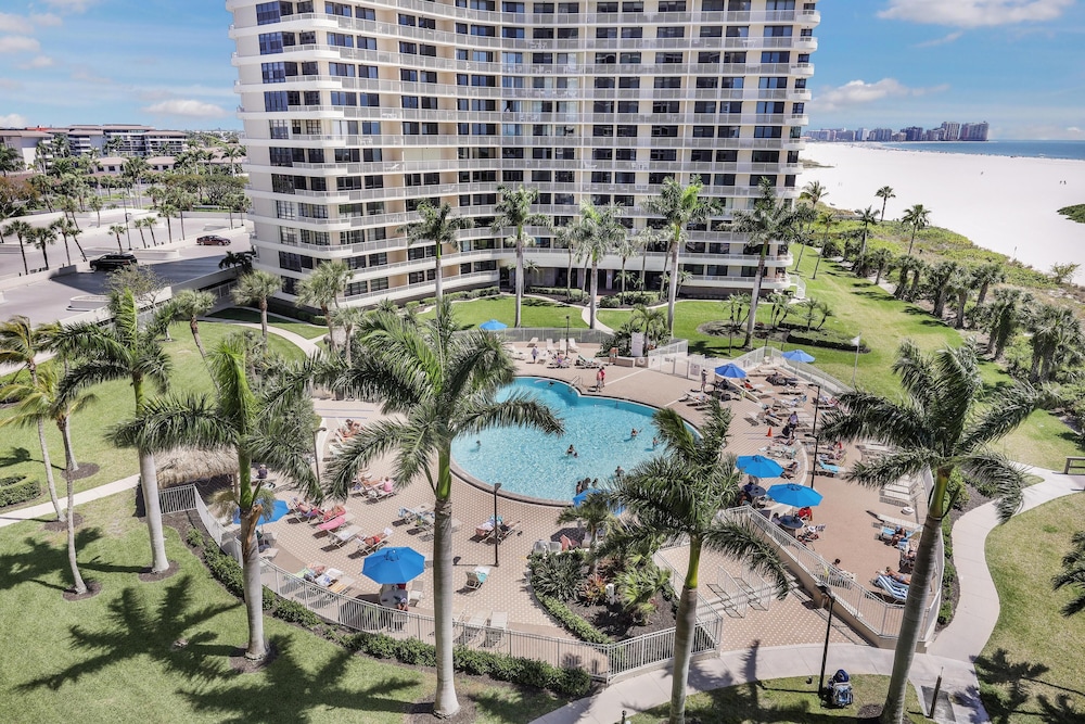 Condo, 1 King Bed with Sofa bed (Inviting condo on beach with pool and)