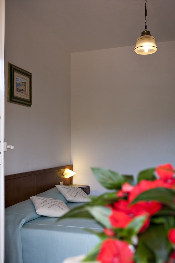 Triple Room, Ground Floor photo 2