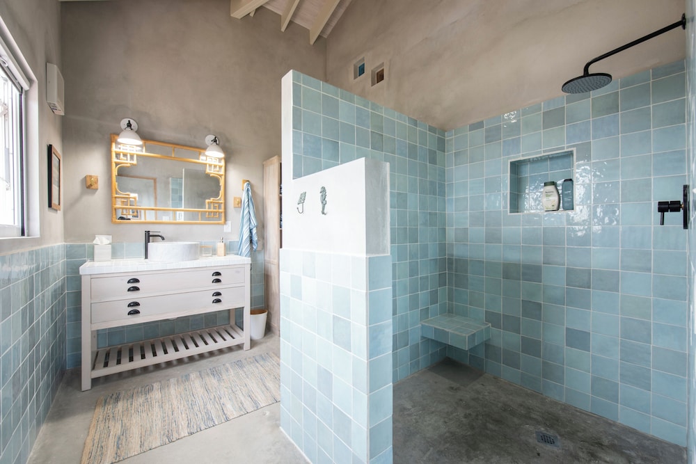 Villa photo 3