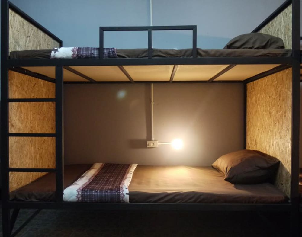 Female Dormitory photo 3