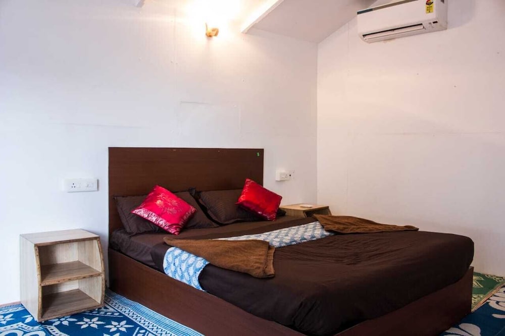 Standard Room photo 3