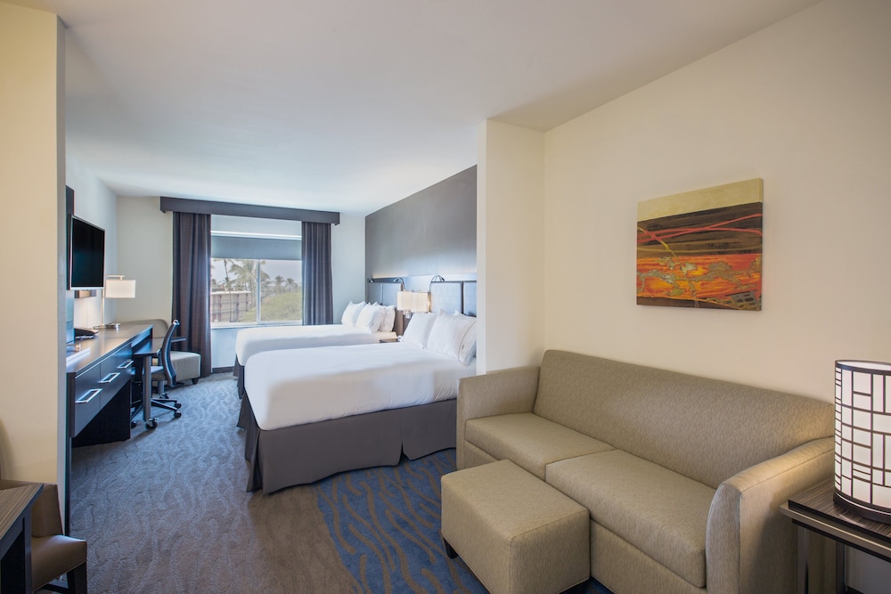 Suite, Multiple Beds, Ocean View