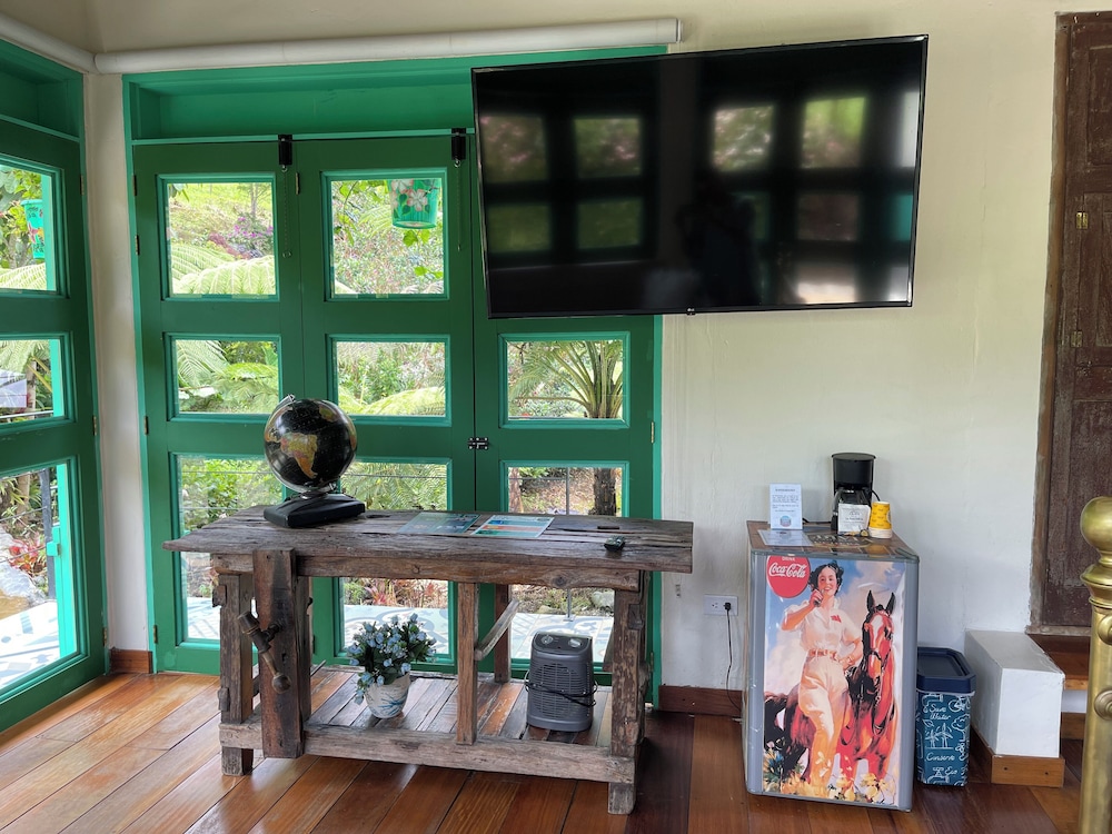 Family Studio Suite photo 3