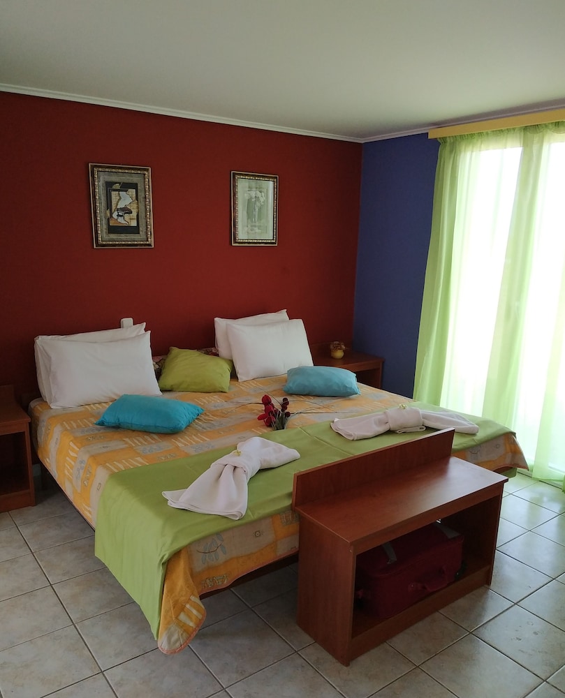 Family Studio Suite