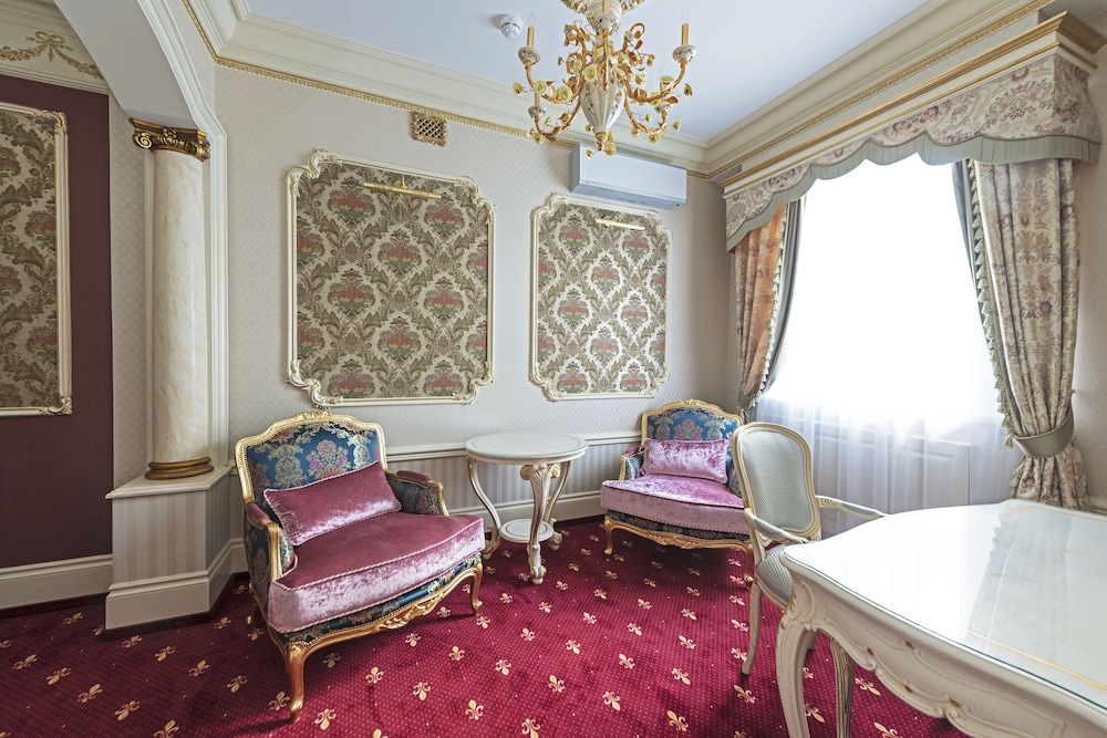Presidential Suite photo 2