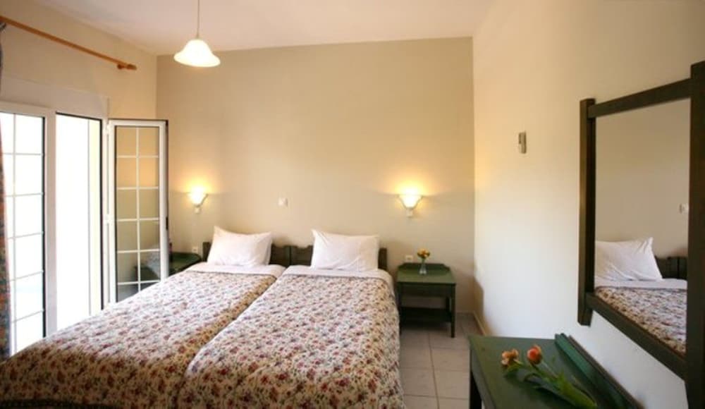 Grand Apartment, 1 Bedroom (No. 1) photo 1