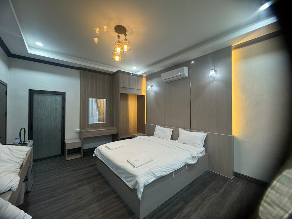 Luxury Quadruple Room photo 2
