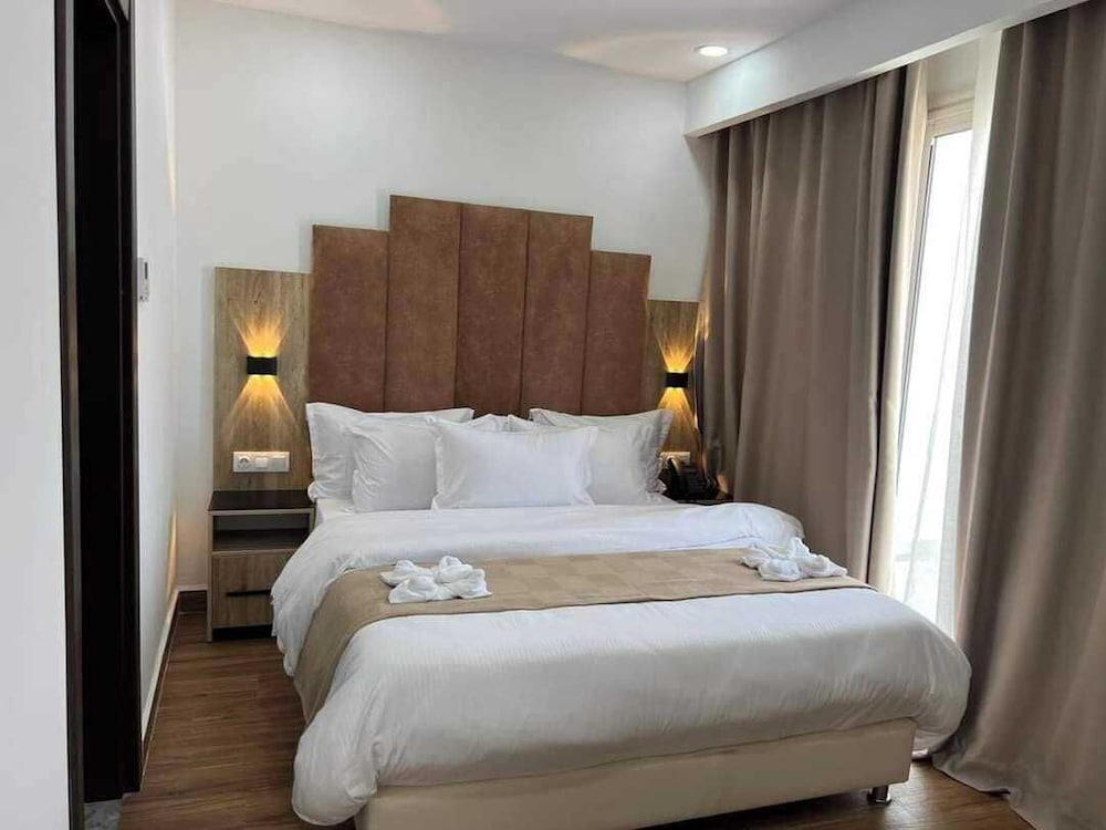 Double Or Twin Room photo 2