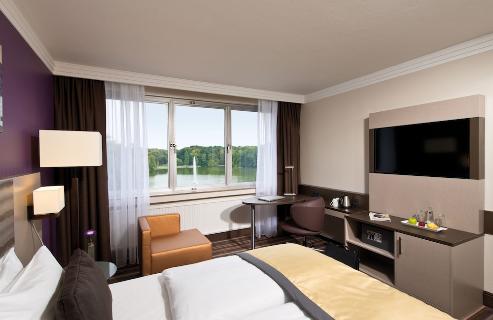 Deluxe Room - Photo 5