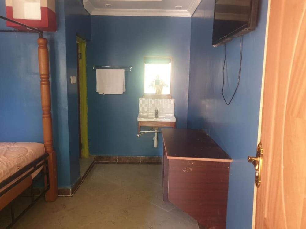Standard Room photo 3