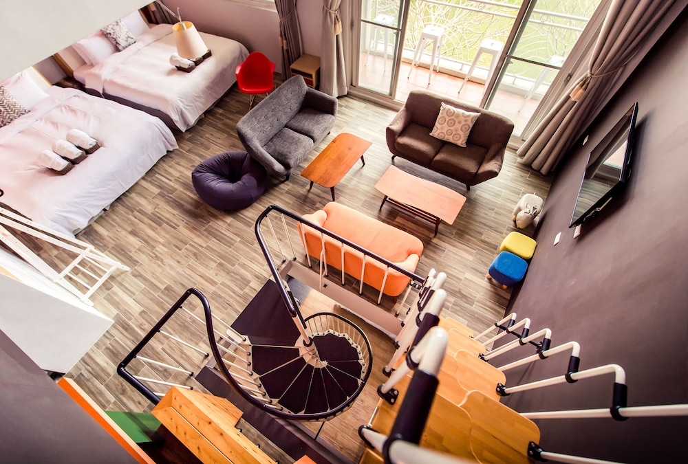 Loft - Photo 7