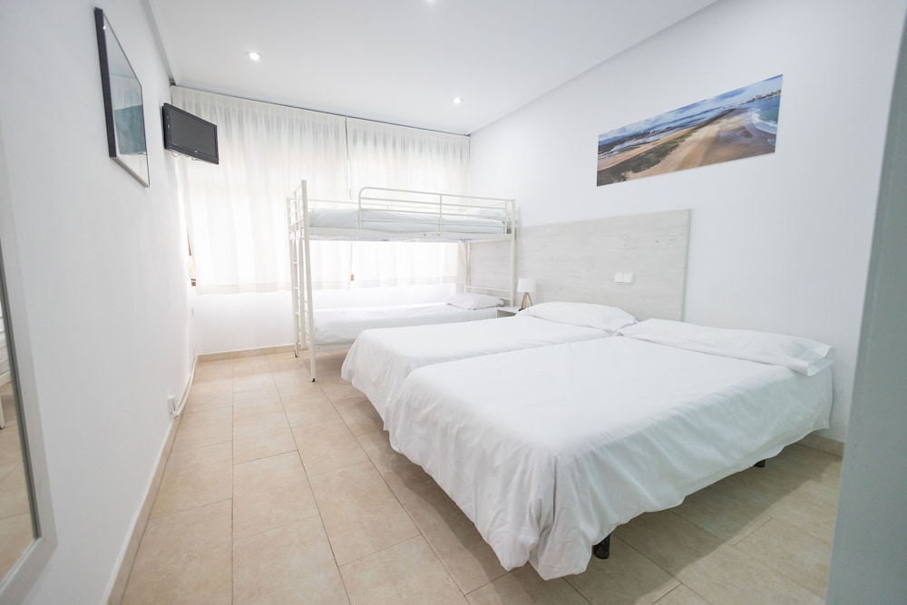 Habitación Cuádruple Económica