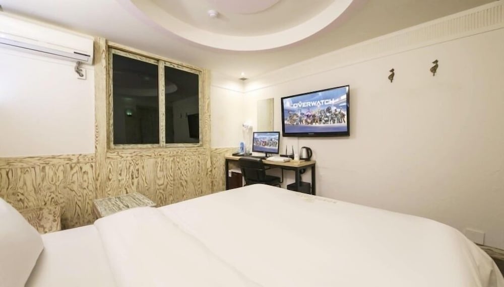 Standard Room photo 2