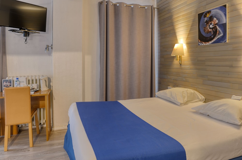 Standard Triple Room (Ventilated) photo 2
