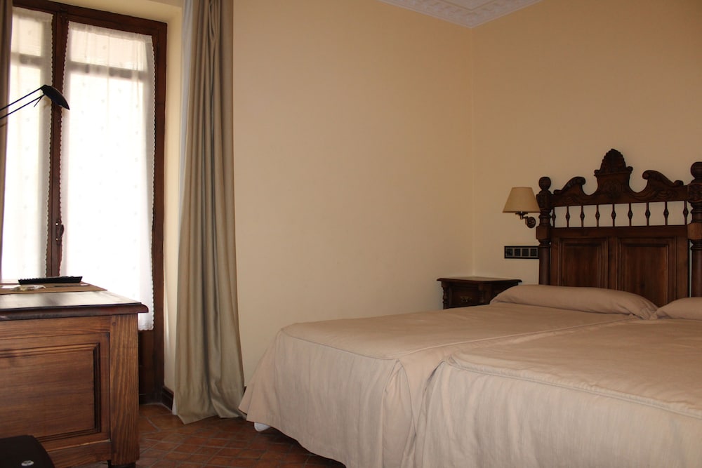 Habitación Doble o con Dos Camas