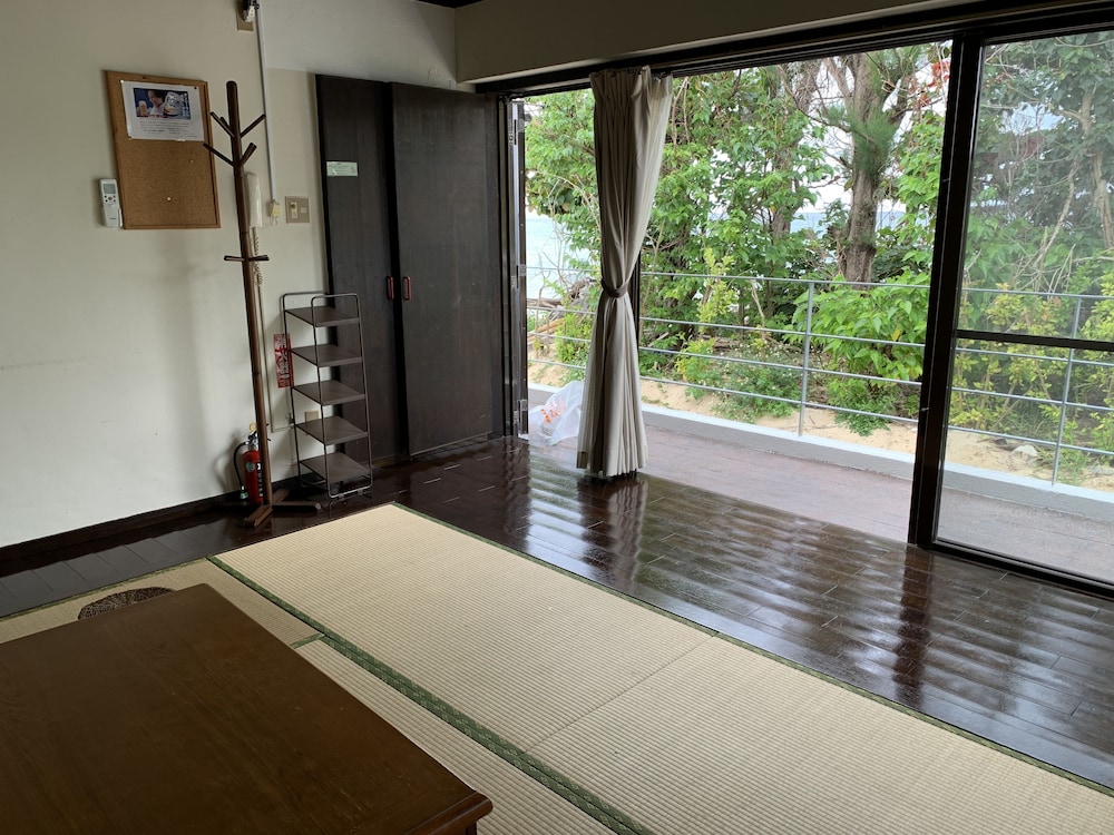 Quadruple Room, Non Smoking photo 1