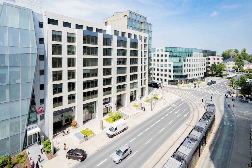 Luxury Apartment, 2 Bedrooms, Balcony, City View (Apartment Syre) photo 3