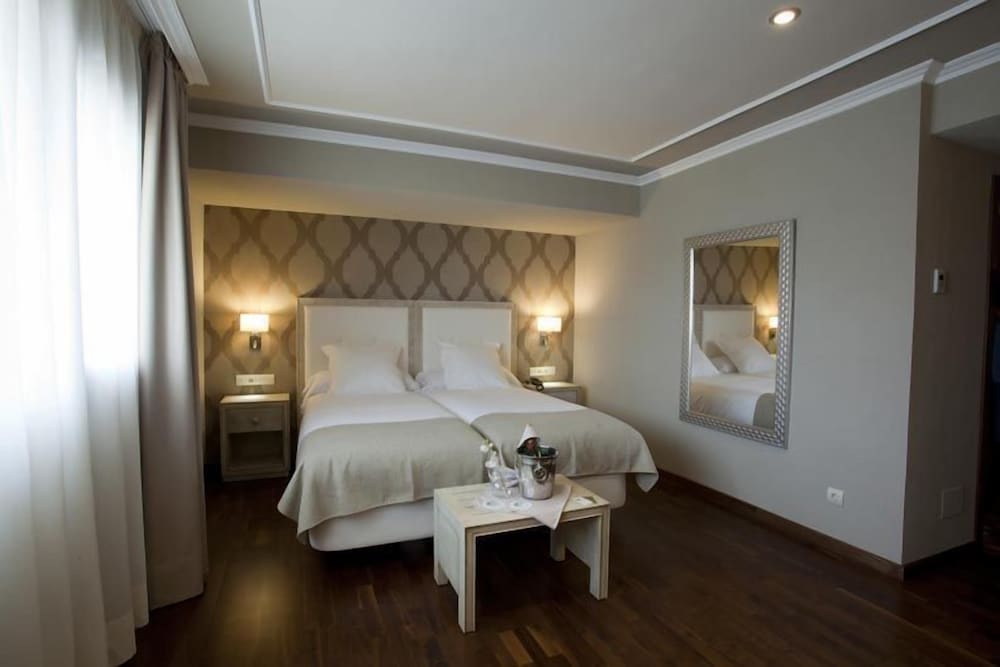 Double Room - Photo 1