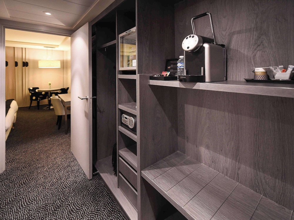 Room, Multiple Beds - Photo 8