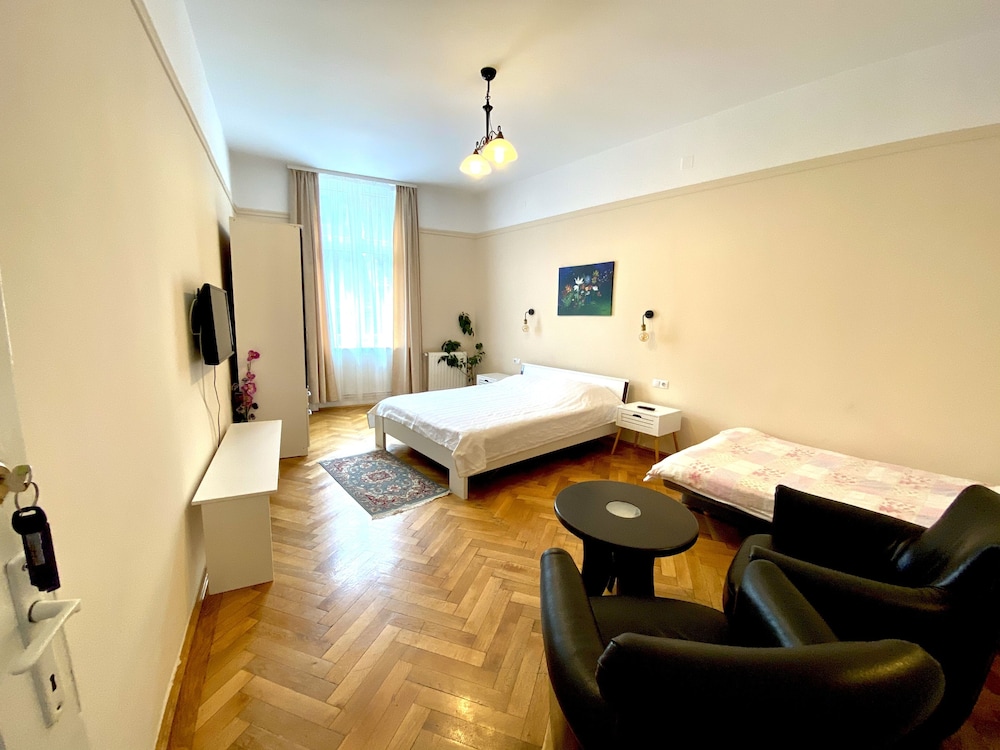 Apartment, 2 Bedrooms, Mountain View