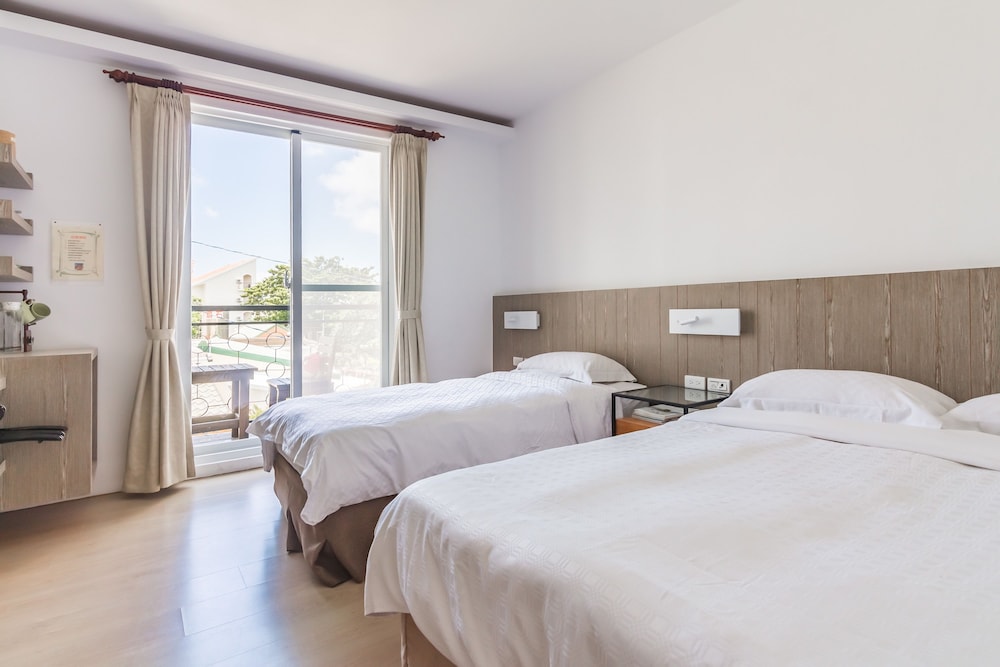 Comfort Triple Room, Balcony