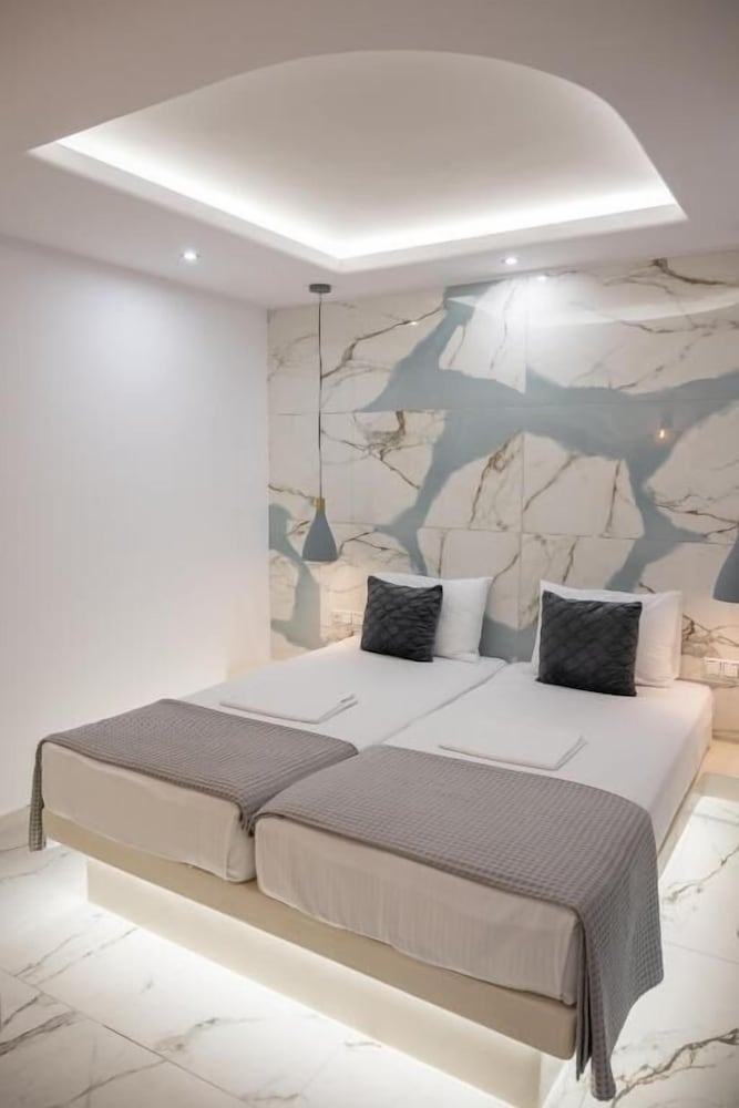 Superior Apartment, 1 Bedroom - Photo 2