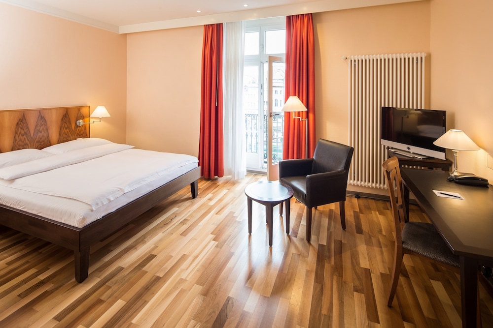 Business Double Room - Photo 3