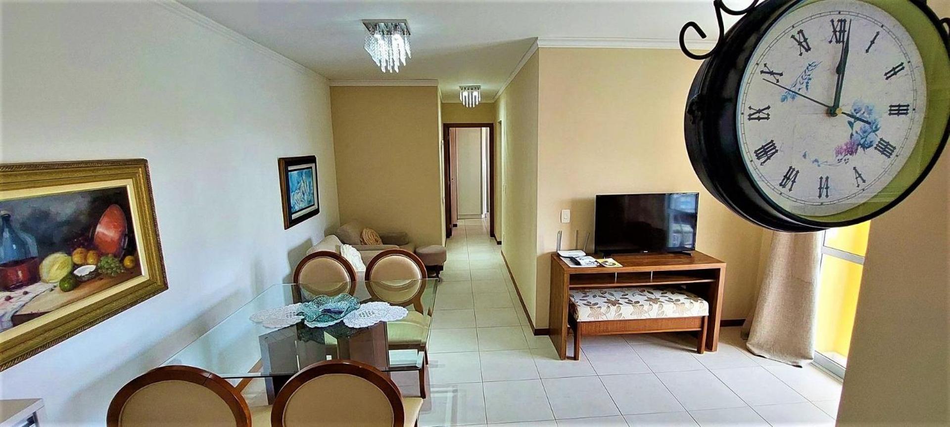 Apartment with Balcony photo 1