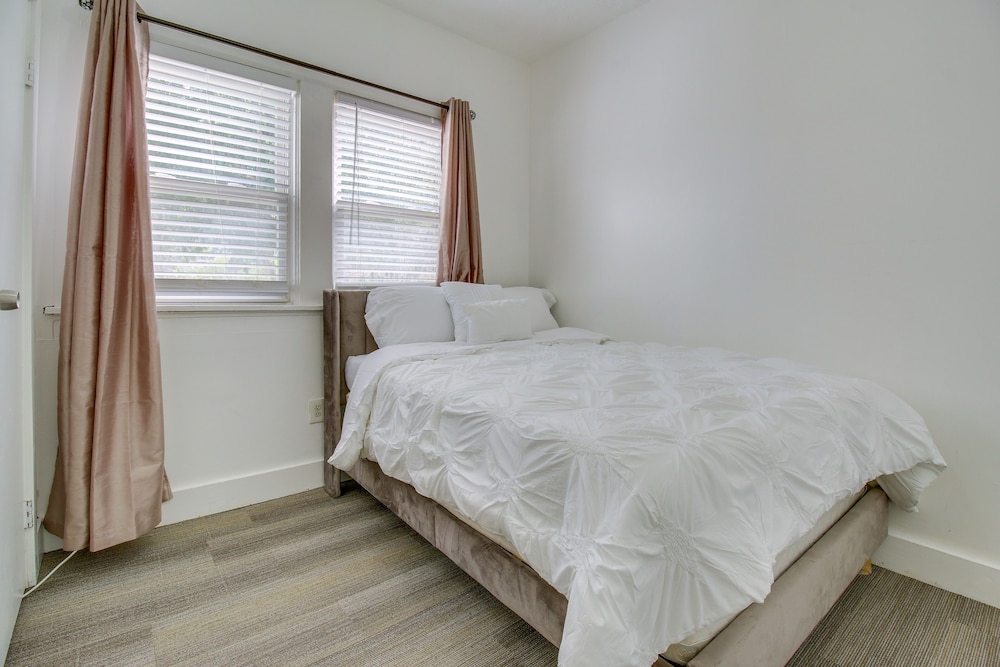 Apartment (2 Bedrooms) photo 2