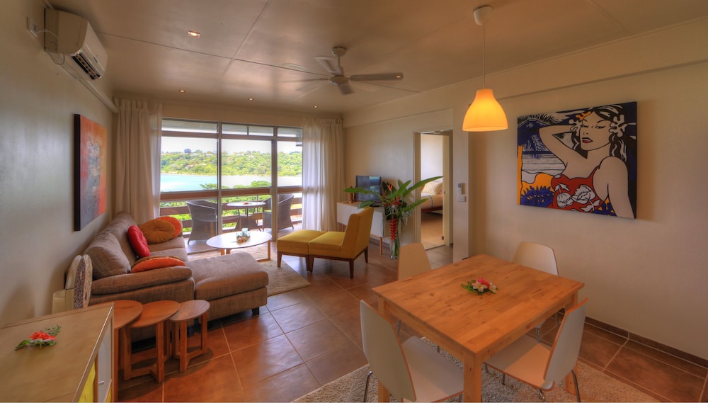 2 Bedroom Deluxe Ocean View photo 3
