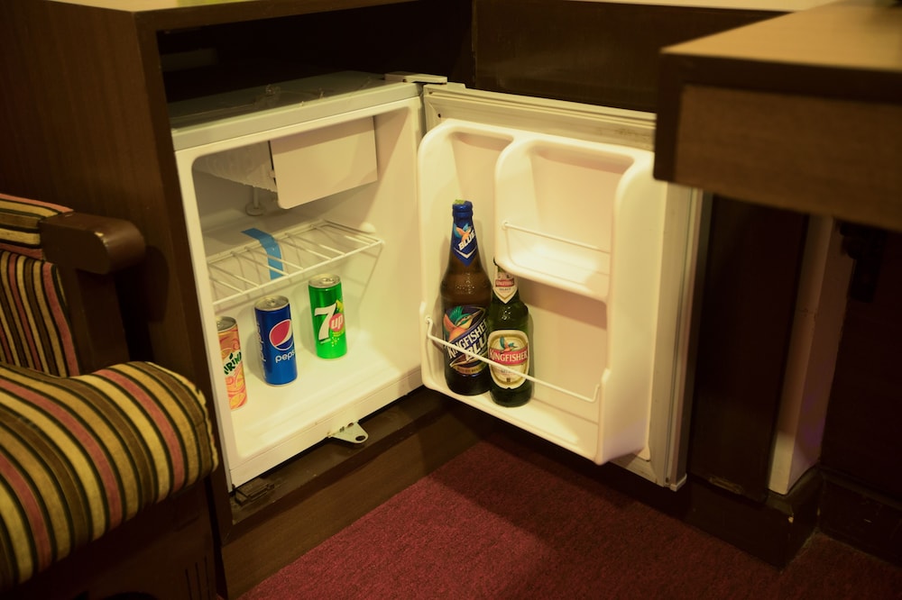 Executive Suite - Photo 12
