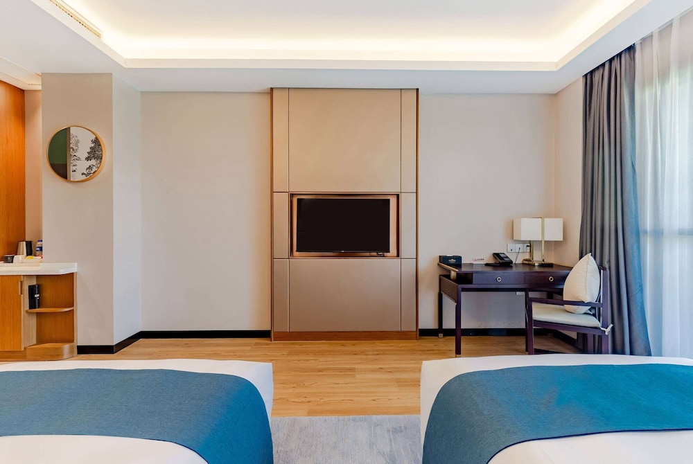 Superior Room, 2 Twin Beds, Smoking