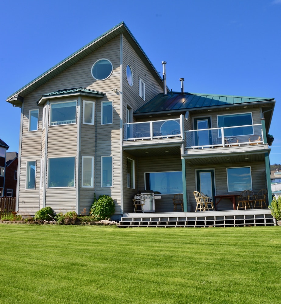 Traditional Villa, 5 Bedrooms, Non Smoking, Bay View photo 3