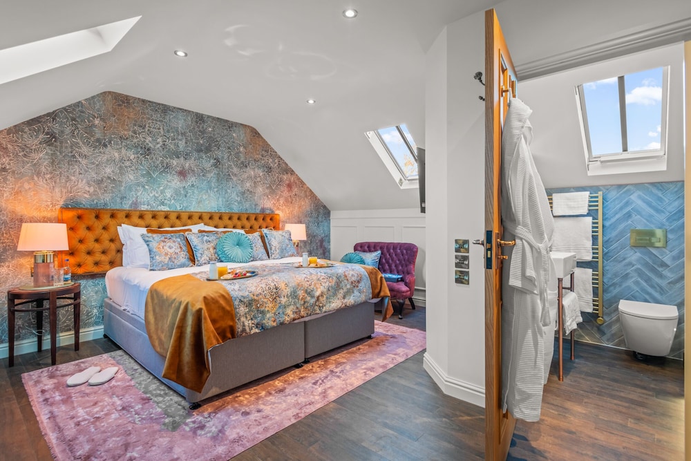 Luxury Double or Twin Room, 1 King Bed photo 2