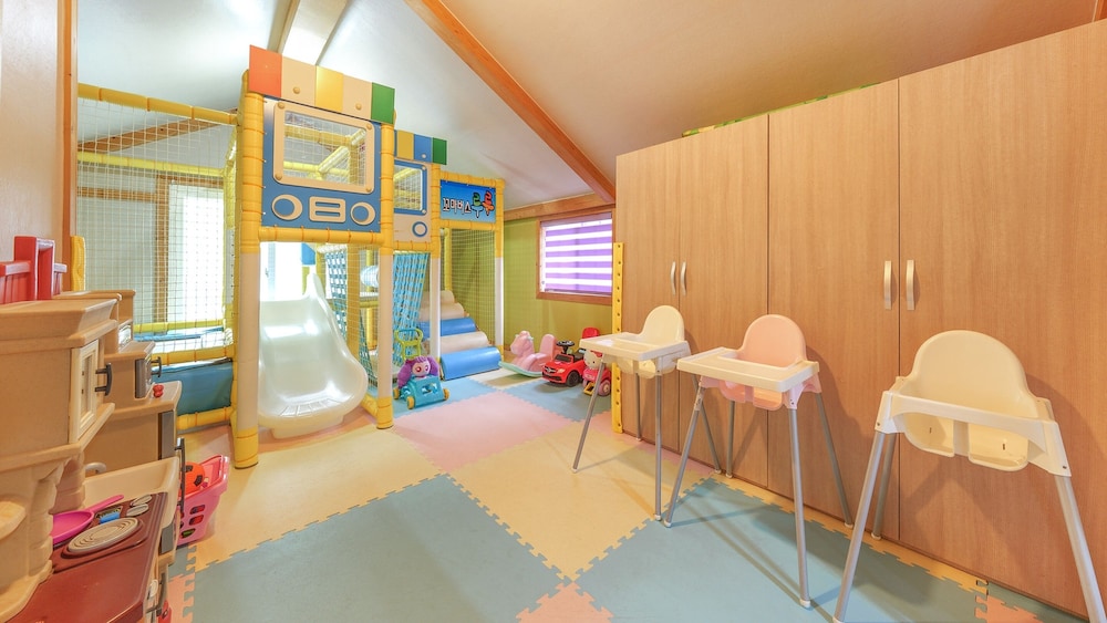 Basic Room, 1 Bedroom (Suite 5(BBQ, Terrace)) - Photo 1
