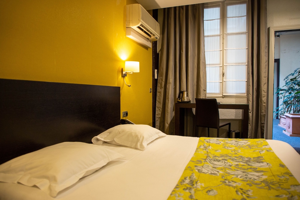 Classic Room, 1 Bedroom - Photo 5