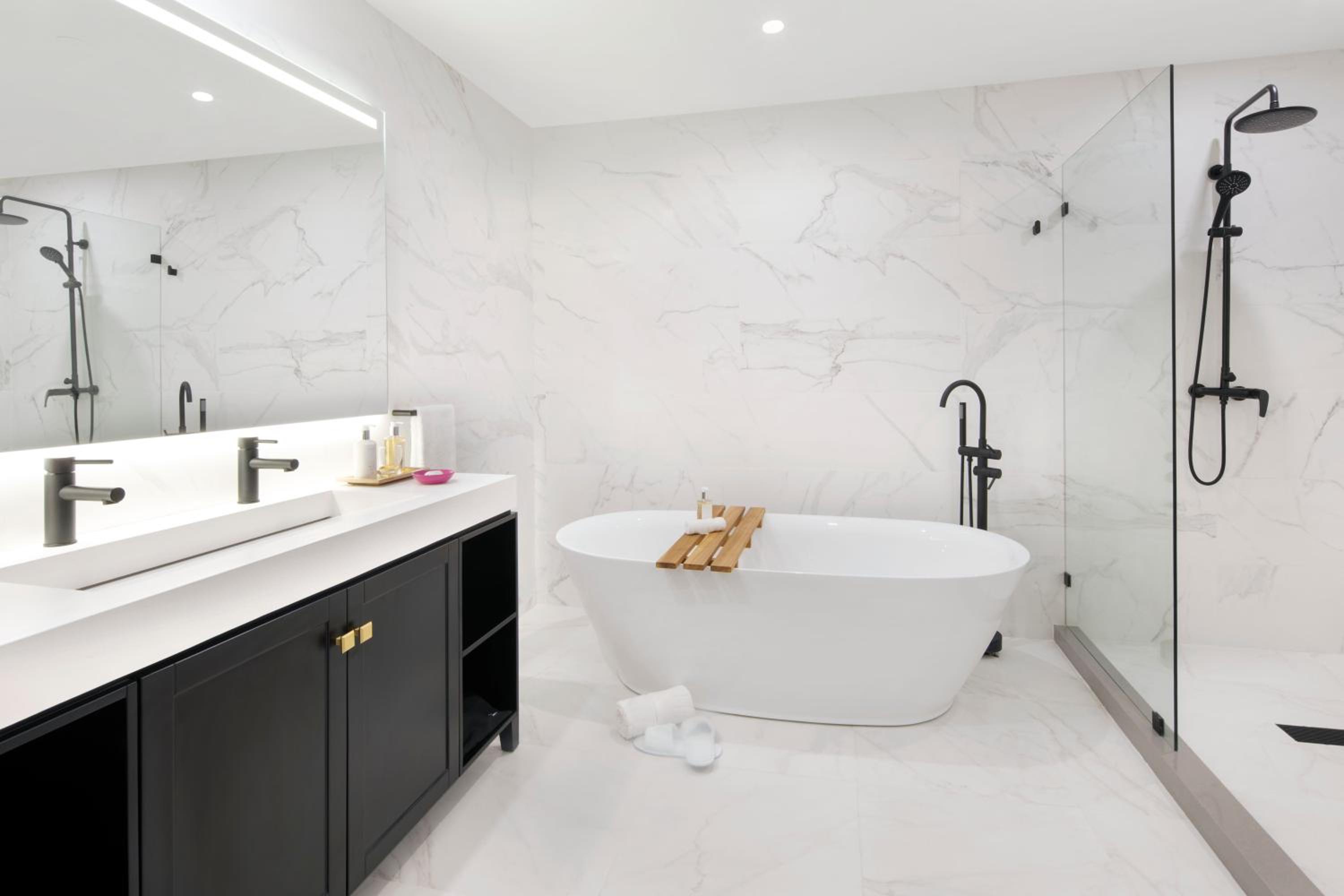 Luxury Two Bedroom Ocean Front Suite  Adults Only 