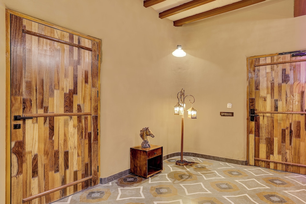 Comfort Suite photo 2