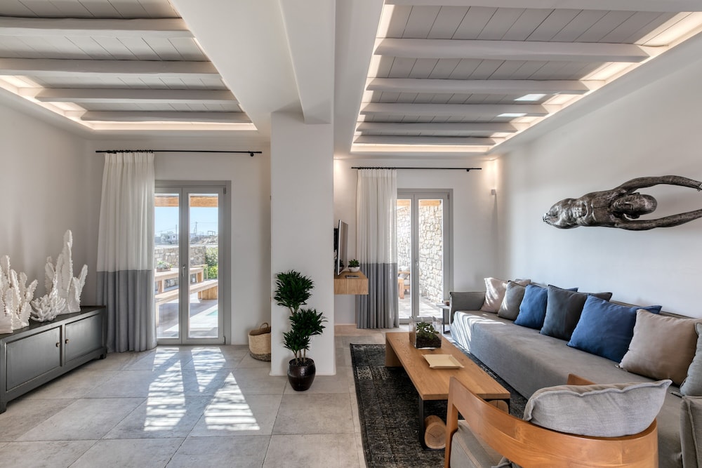 Luxury Villa, 4 Bedrooms, Sea View (M Three) - Photo 25