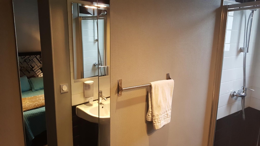 Classic Double Room, 1 Double Bed photo 3