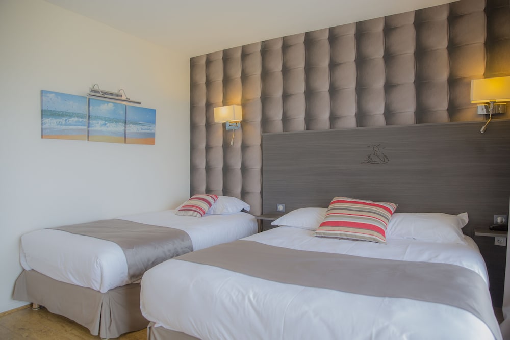 Triple Room, Terrace, Sea View photo 2