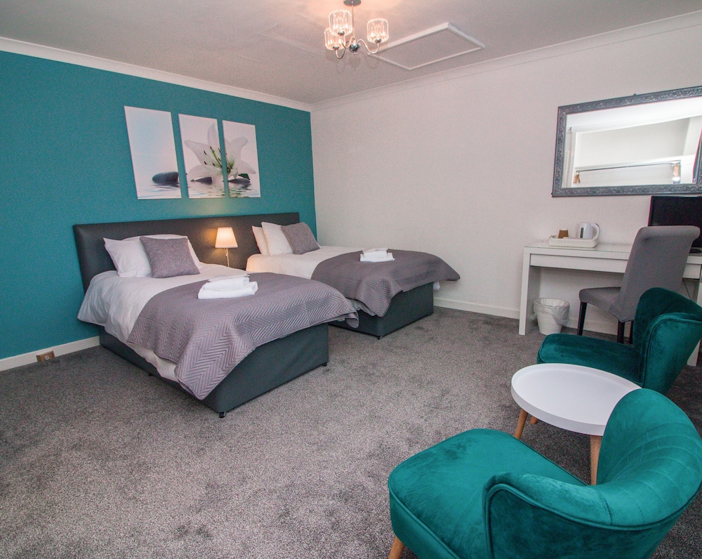 Standard Twin Room photo 2