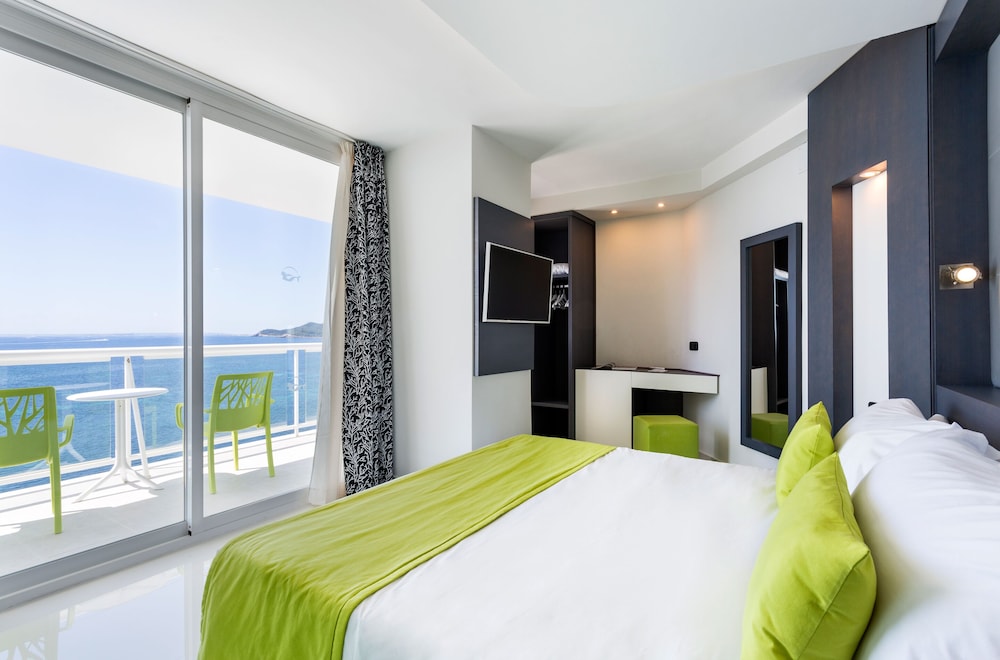 Junior Studio Suite, Balcony, Sea View (Joy)
