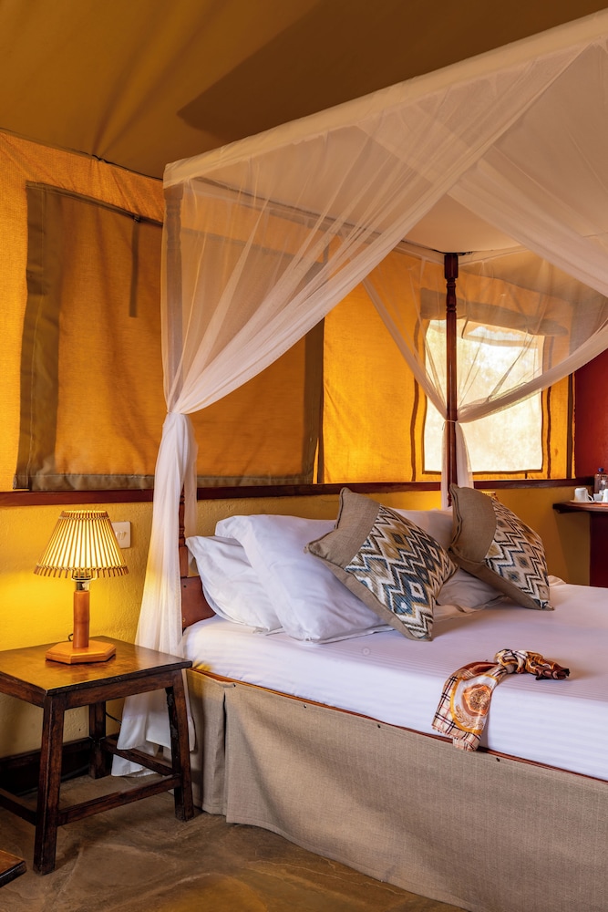 Superior Double or Twin Room photo 3