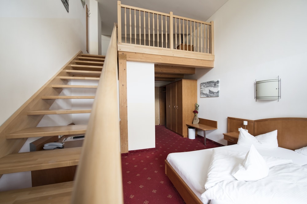 Duplex Suite with Balcony photo 1